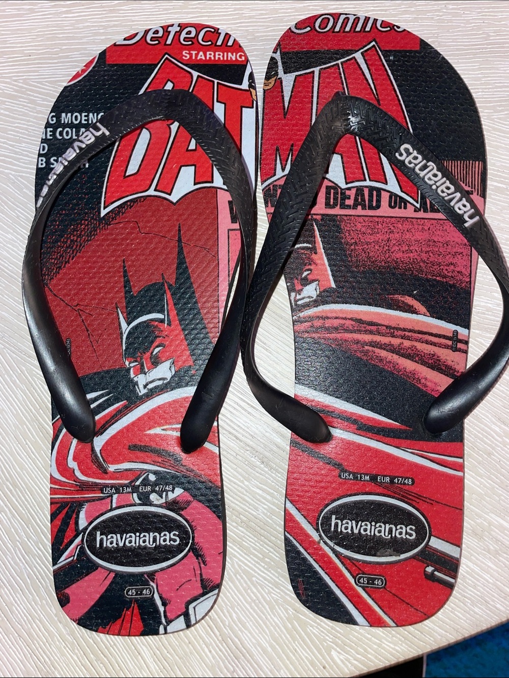 Havaianas Men’s (13)  Batman Red & Black Flip Flops